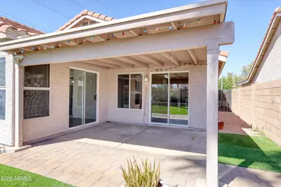 3211 E Menadota Drive, Phoenix, AZ 85050 - Photo 17