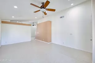 3211 E Menadota Dr, Phoenix, AZ 85050 - Photo 7