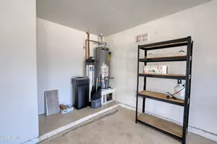 3211 E Menadota Dr, Phoenix, AZ 85050 - Photo 69