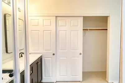 3211 E Menadota Drive, Phoenix, AZ 85050 - Photo 41