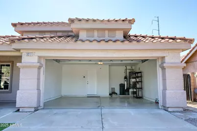 3211 E Menadota Drive, Phoenix, AZ 85050 - Photo 73