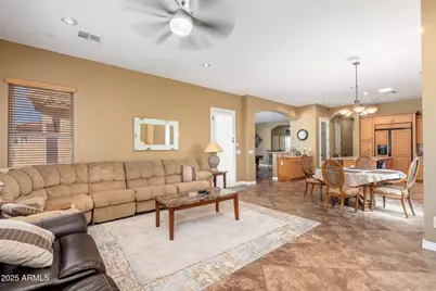 213 E Summerside Road, Phoenix, AZ 85042 - Photo 17