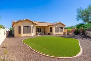 213 E Summerside Rd, Phoenix, AZ 85042 - Photo 33