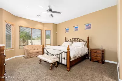 213 E Summerside Road, Phoenix, AZ 85042 - Photo 19