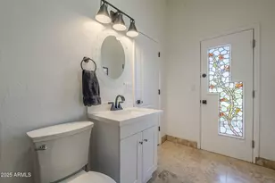 6302 E Cochise Rd, Paradise Valley, AZ 85253 - Photo 23