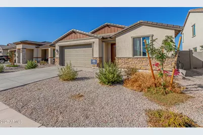 25210 W Bowker Street, Buckeye, AZ 85326 - Photo 5