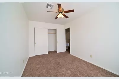 21914 N 74th Lane, Glendale, AZ 85310 - Photo 17