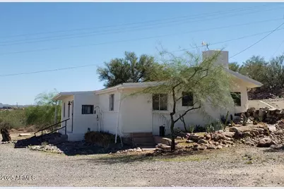56915 N 325th Avenue, Wickenburg, AZ 85390 - Photo 1
