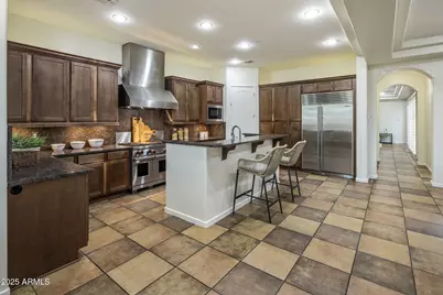 23024 N 38th Place, Phoenix, AZ 85050 - Photo 15