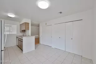 10620 W Northern Ave, Glendale, AZ 85307 - Photo 19