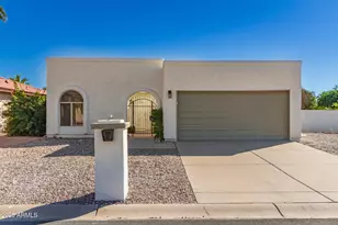 26621 S Shumaker Dr Dr, Sun Lakes, AZ 85248 - Photo 1