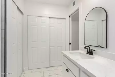 26621 S Shumaker Dr Drive, Sun Lakes, AZ 85248 - Photo 15