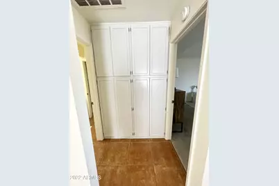 9209 N 59th Avenue #205, Glendale, AZ 85302 - Photo 7