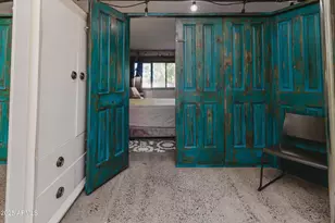 353 E Thomas Rd, Phoenix, AZ 85012 - Photo 21