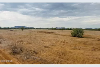 Xx S 191st Avenue #D, Buckeye, AZ 85326 - Photo 11