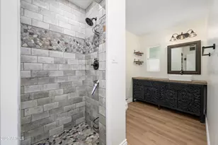 1223 W Solano Dr, Phoenix, AZ 85013 - Photo 31