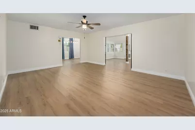 1223 W Solano Drive, Phoenix, AZ 85013 - Photo 7