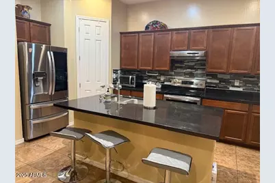 16246 W Hualapai Street, Goodyear, AZ 85338 - Photo 11