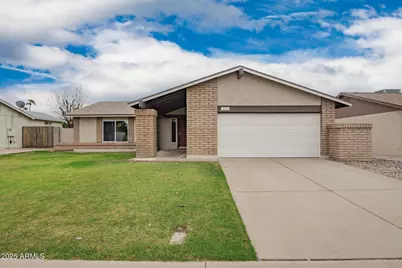 711 W Straford Drive, Chandler, AZ 85225 - Photo 1