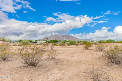11841 N Lavern Lane, Maricopa, AZ 85139 - Photo 19