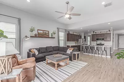 681 W Belmont Red Trail, San Tan Valley, AZ 85143 - Photo 1