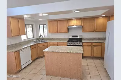 6416 N 78th Lane, Glendale, AZ 85303 - Photo 13