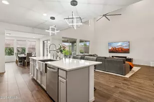7180 W Tombstone Trail, Peoria, AZ 85383 - Photo 7