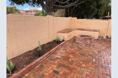 10424 N 11th Place #2, Phoenix, AZ 85020 - Photo 25