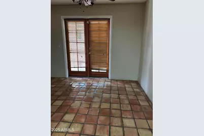 10424 N 11th Place #2, Phoenix, AZ 85020 - Photo 11