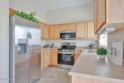 813 E Yanez Avenue, Buckeye, AZ 85326 - Photo 7