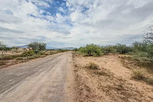 000 Tequila Trail, Benson, AZ 85602 - Photo 1