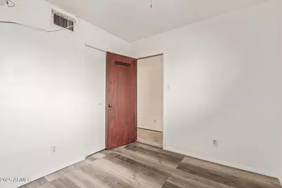 7917 W Flower Street, Phoenix, AZ 85033 - Photo 27