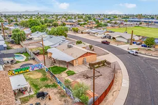 7917 W Flower St, Phoenix, AZ 85033 - Photo 47