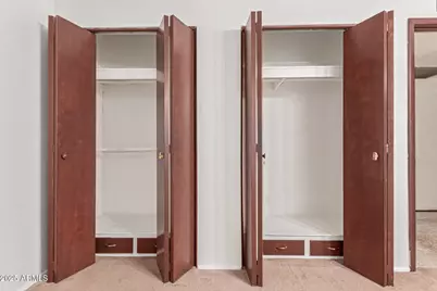 7917 W Flower Street, Phoenix, AZ 85033 - Photo 17