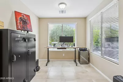12958 W Fossil Drive, Peoria, AZ 85383 - Photo 17