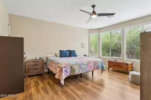 12958 W Fossil Dr, Peoria, AZ 85383 - Photo 19