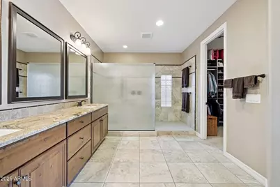 726 W Tallow Tree Avenue, Queen Creek, AZ 85140 - Photo 19