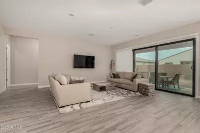 8026 W Nicolet Avenue, Glendale, AZ 85303 - Photo 9