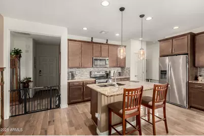 18263 W Cedarwood Lane, Goodyear, AZ 85338 - Photo 5