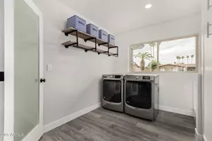 5212 E Gelding Dr, Scottsdale, AZ 85254 - Photo 9