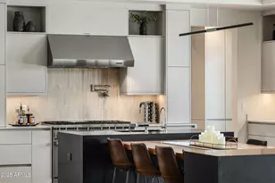 9148 N 66th Pl, Paradise Valley, AZ 85253 - Photo 3