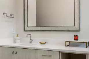 9148 N 66th Pl, Paradise Valley, AZ 85253 - Photo 37