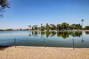 10330 W Thunderbird Blvd, Sun City, AZ 85351 - Photo 15