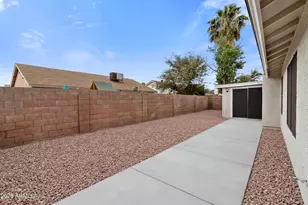 7760 W Palmaire Ave, Glendale, AZ 85303 - Photo 33