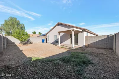 15717 W Watson Lane, Surprise, AZ 85379 - Photo 17