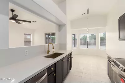 16242 W Caribbean Lane, Surprise, AZ 85379 - Photo 15