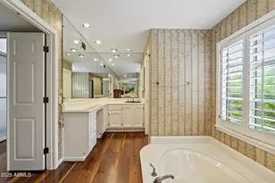 211 W Kaler Dr, Phoenix, AZ 85021 - Photo 35