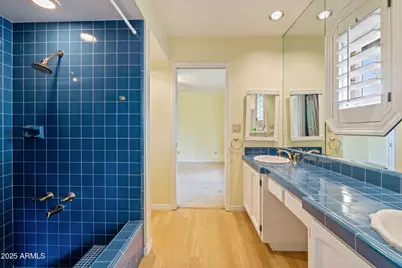 211 W Kaler Drive, Phoenix, AZ 85021 - Photo 49