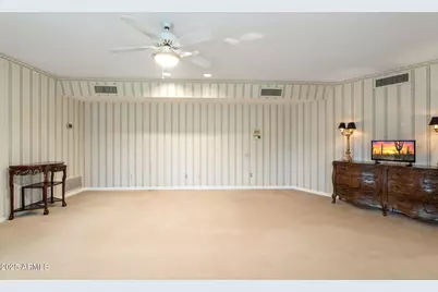 211 W Kaler Drive, Phoenix, AZ 85021 - Photo 31