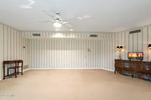 211 W Kaler Dr, Phoenix, AZ 85021 - Photo 31